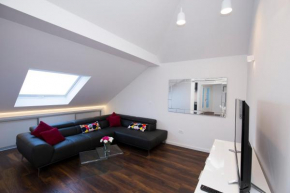 4 Star Attic Apartment